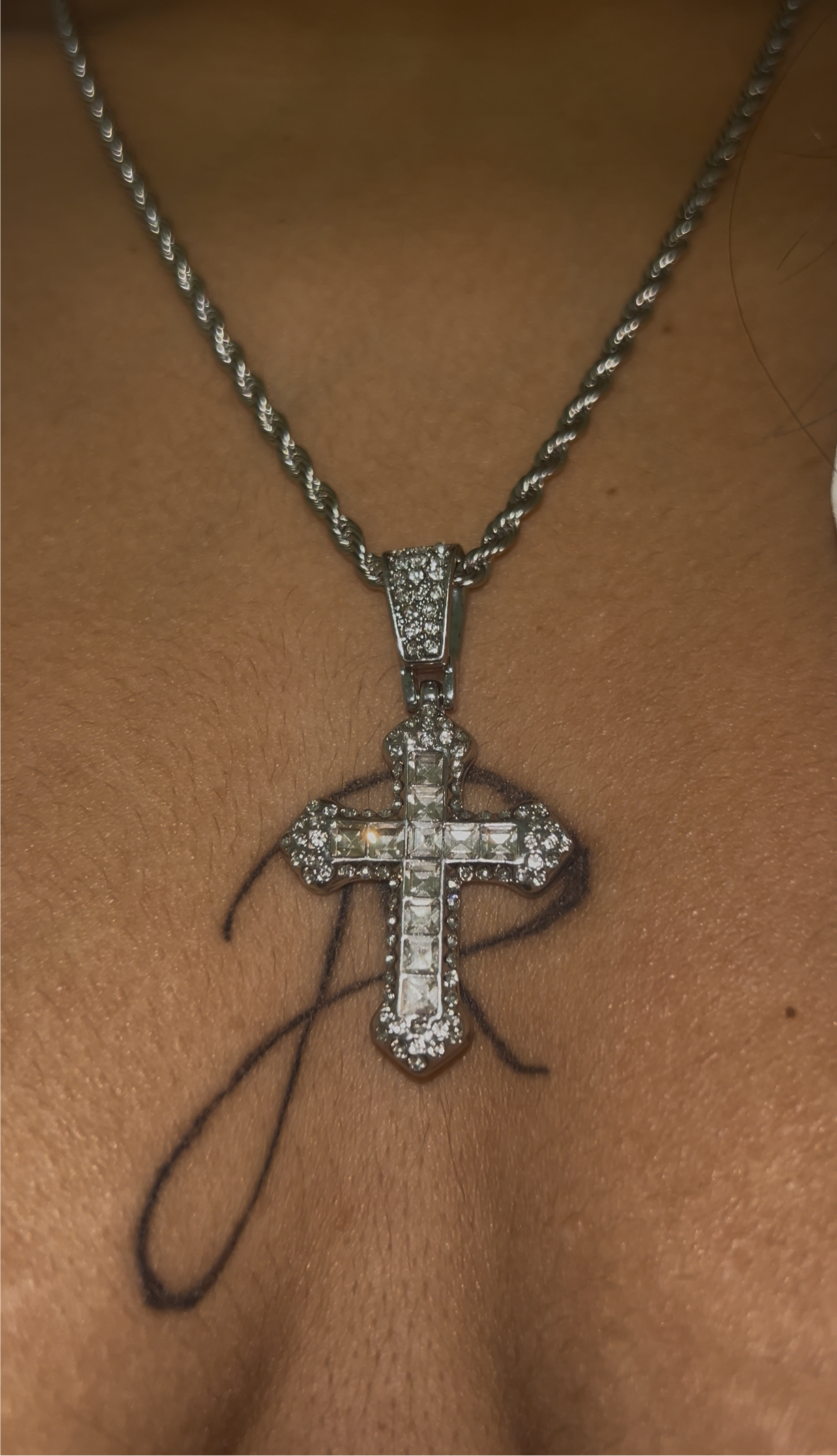 Mila Twist Necklace