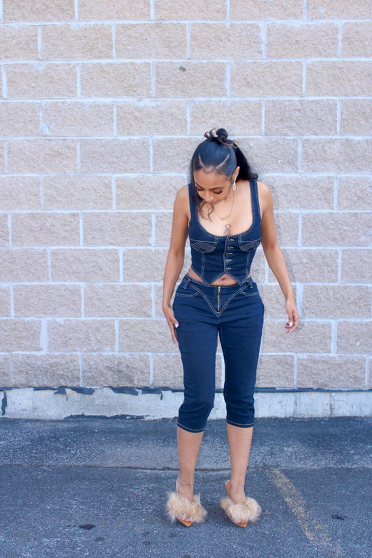 Vixen Stitch Capri