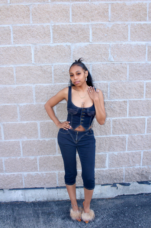 Vixen Stitch Capri